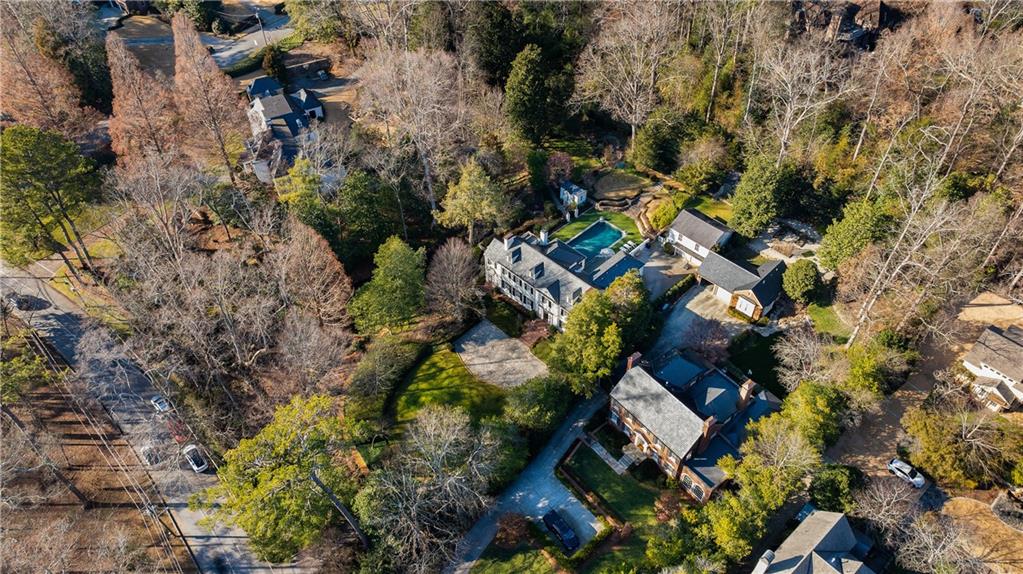 231 Peachtree Battle Avenue NW