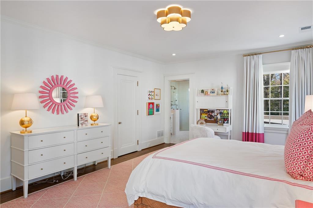 231 Peachtree Battle Avenue NW