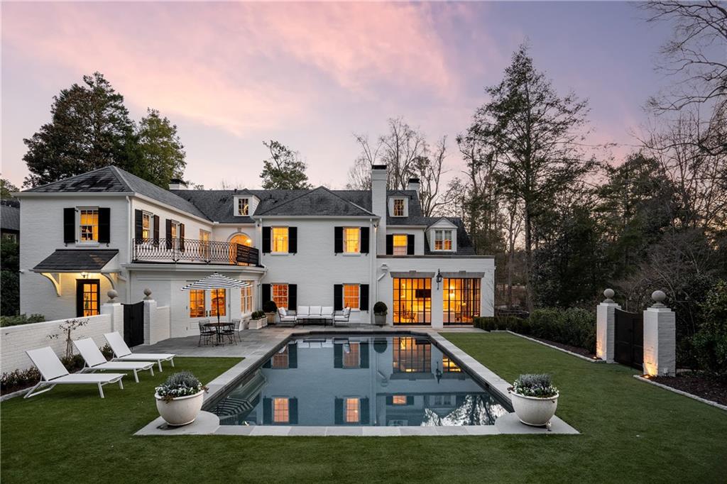 231 Peachtree Battle Avenue NW
