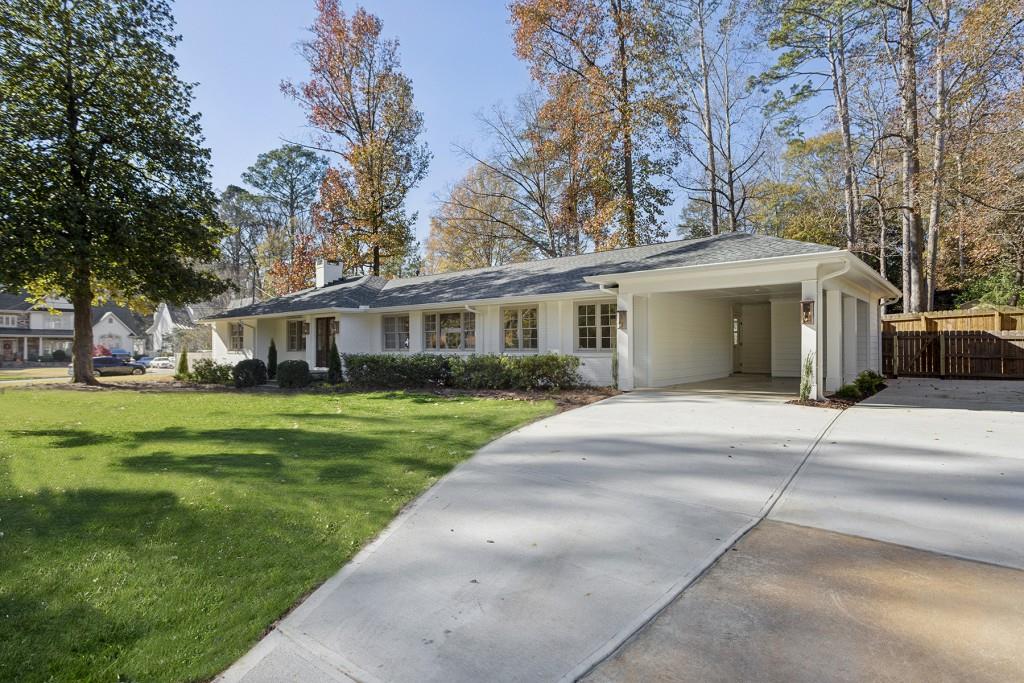 436 Valley Brook Drive NE