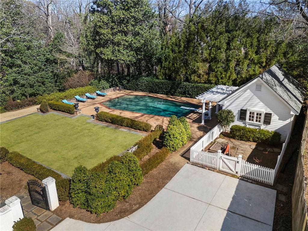 4539 Tall Pines Drive NW