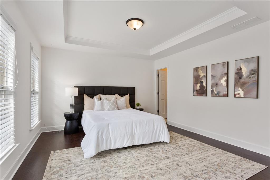 3261 Ferncliff Lane