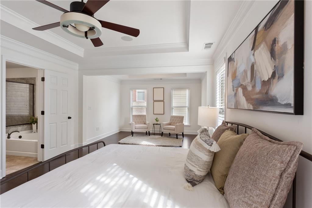 3261 Ferncliff Lane