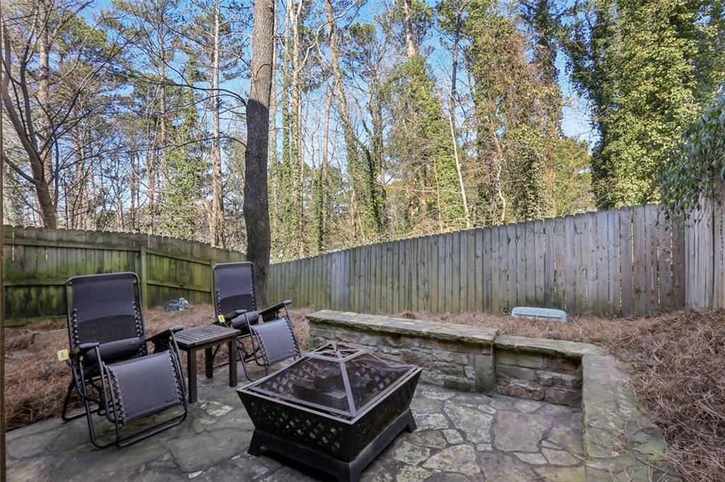 3873 Roswell Road NE Unit 8