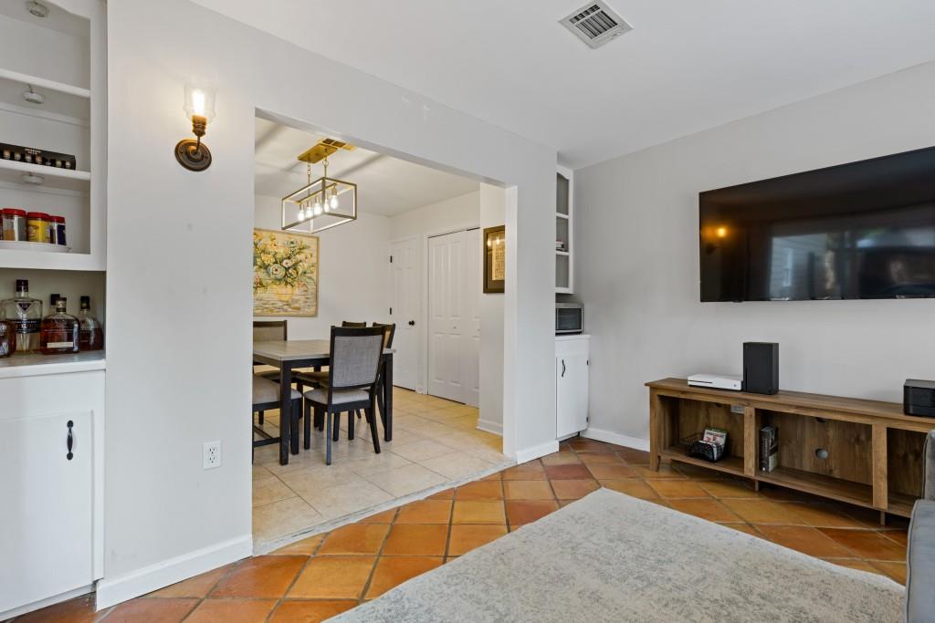 280 Sea Holly Circle
