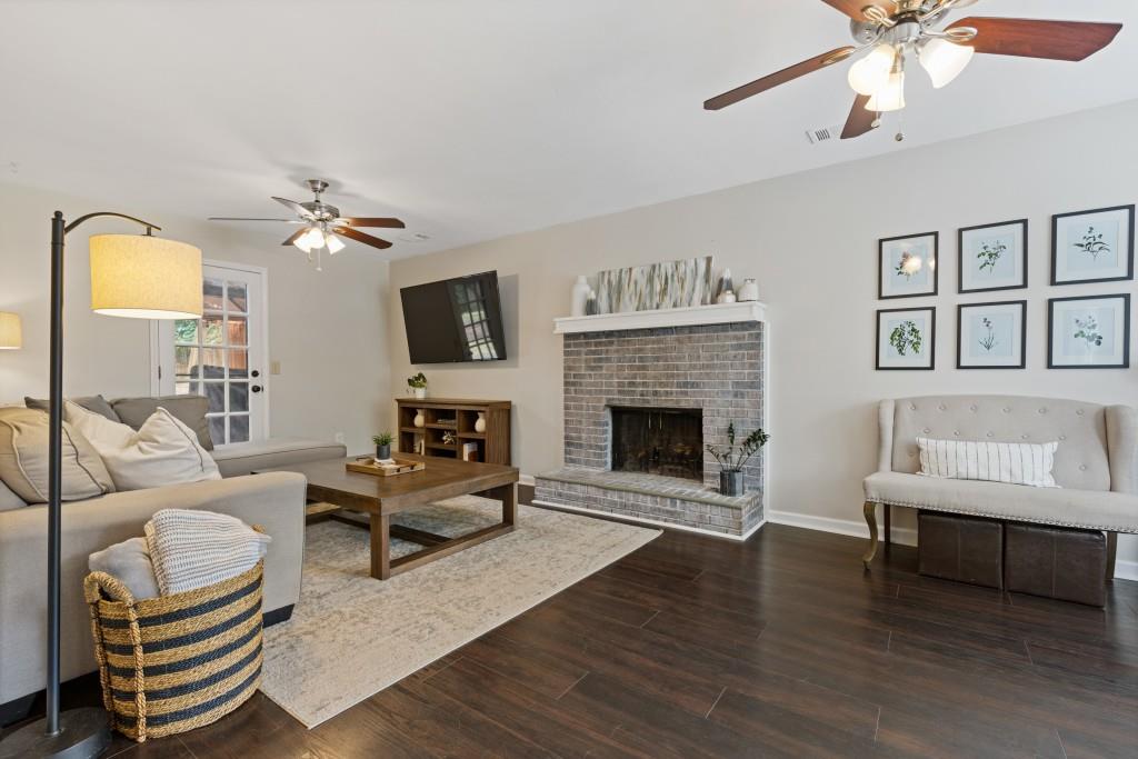 280 Sea Holly Circle