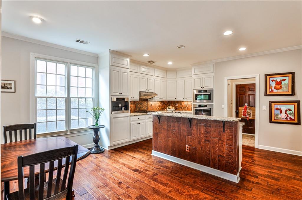 7775 Georgetown Chase