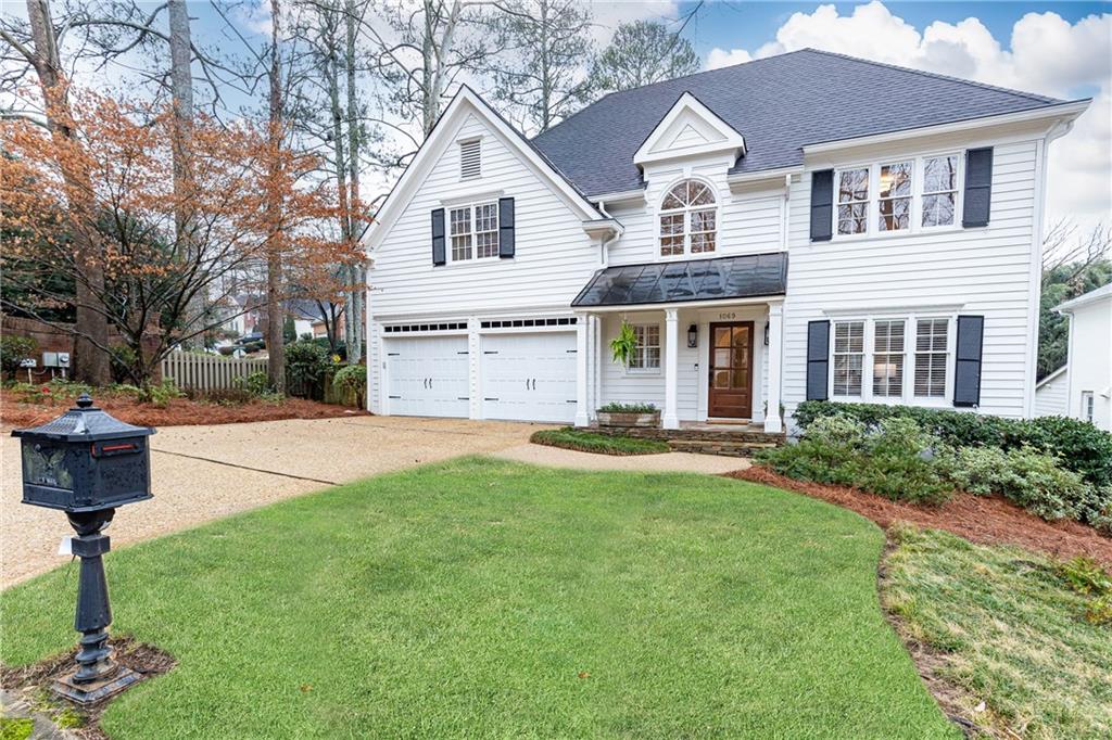 1069 Saint James Crossing NE