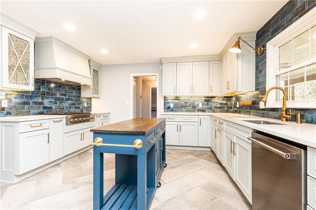 365 Millbrook Trace