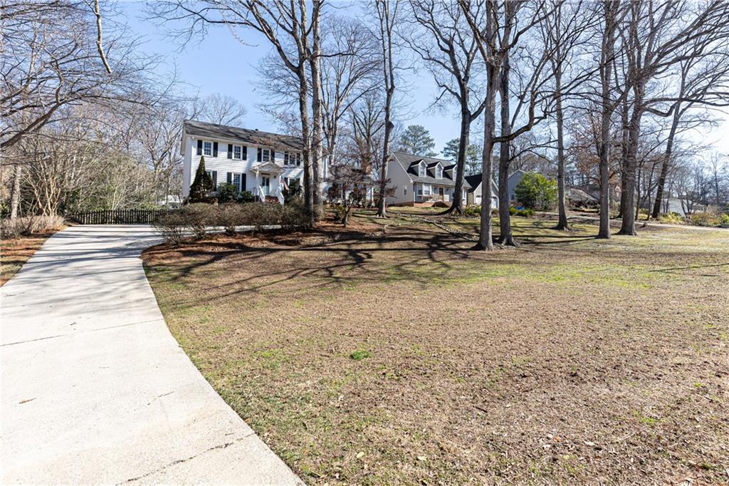 365 Millbrook Trace