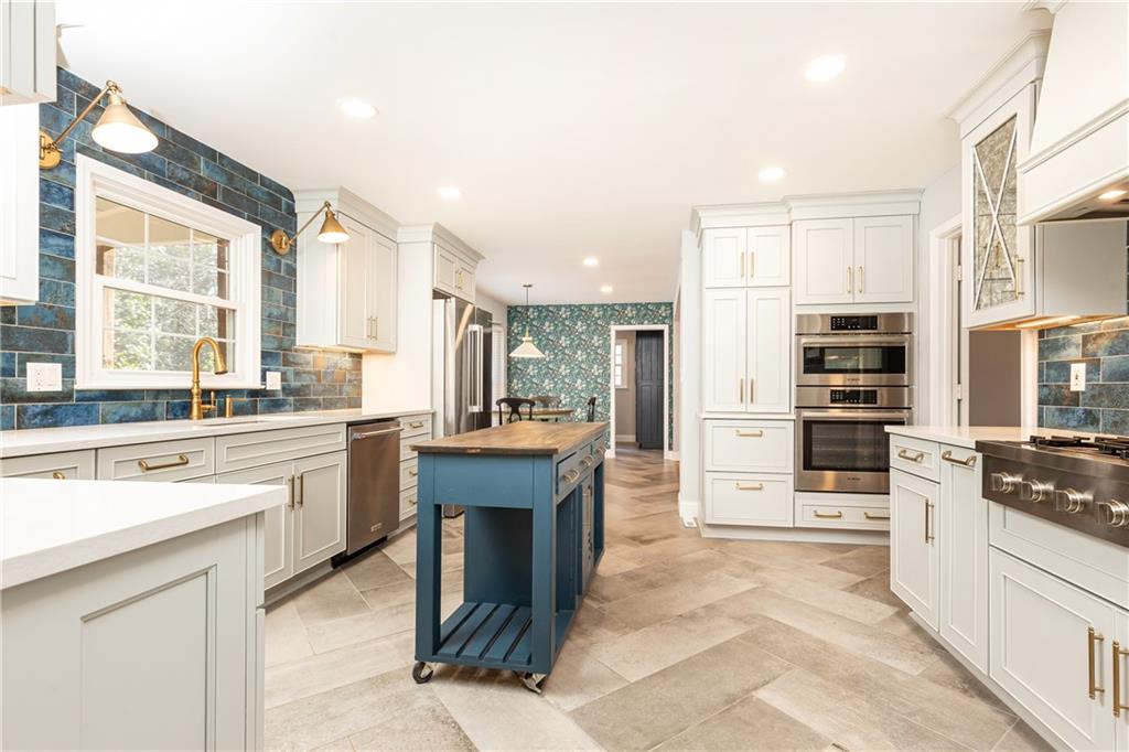 365 Millbrook Trace