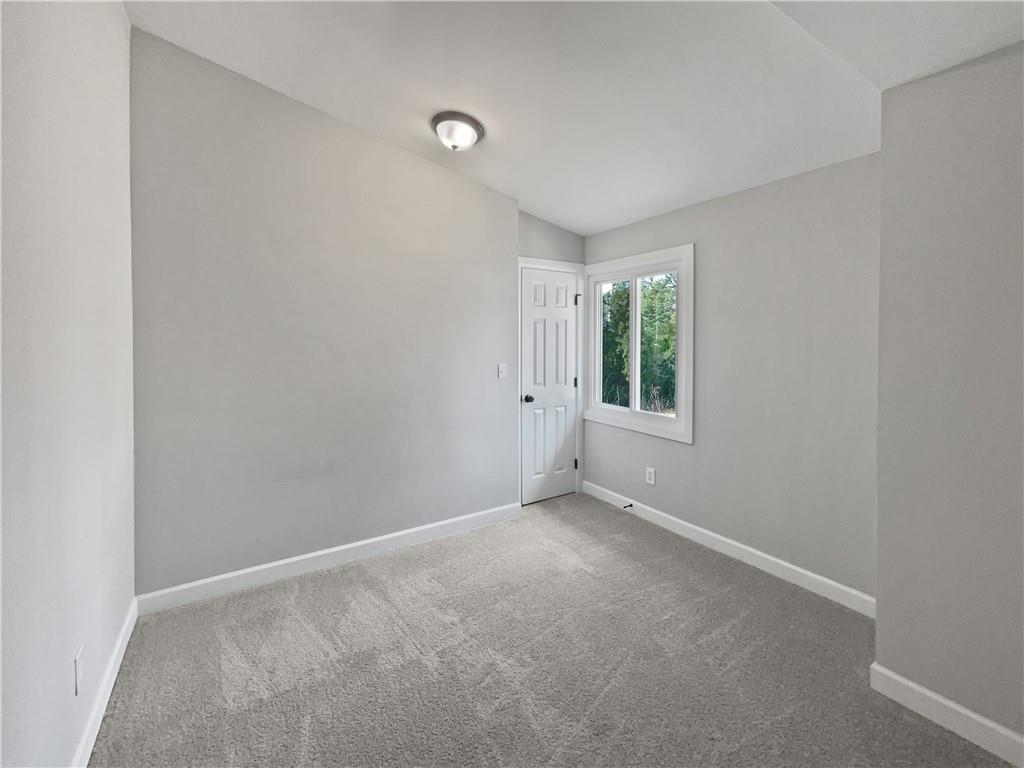 332 Hickory Acres Drive SE
