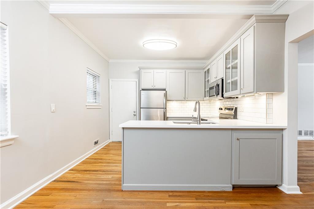430 Lindbergh Drive NE Unit M1