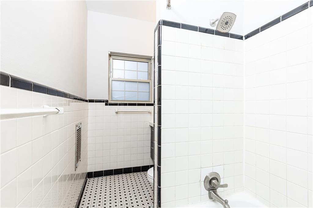 430 Lindbergh Drive NE Unit M1