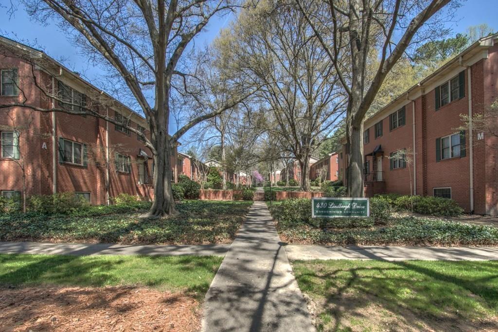 430 Lindbergh Drive NE Unit M1
