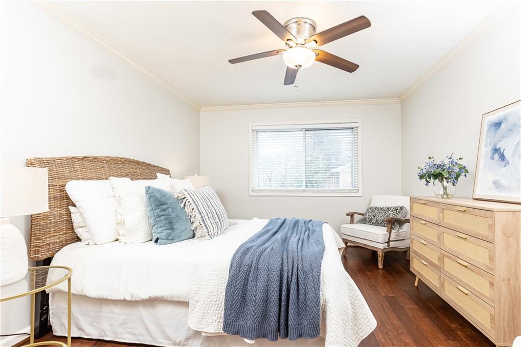 100 Biscayne Drive NW Unit 4