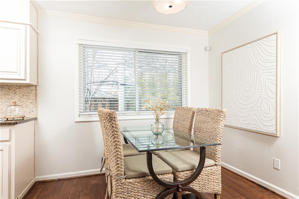 100 Biscayne Drive NW Unit 4