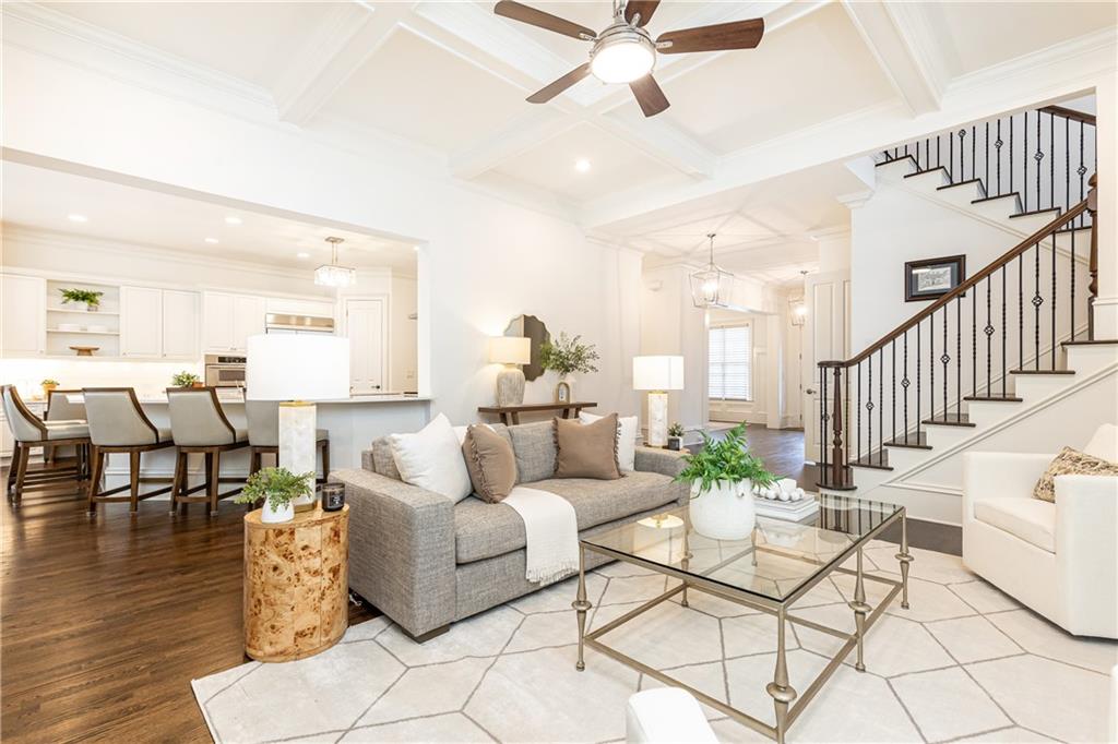765 Glengate Place