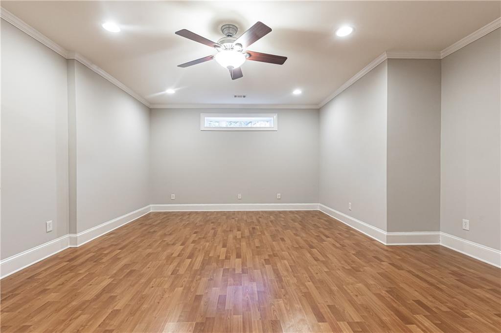 765 Glengate Place
