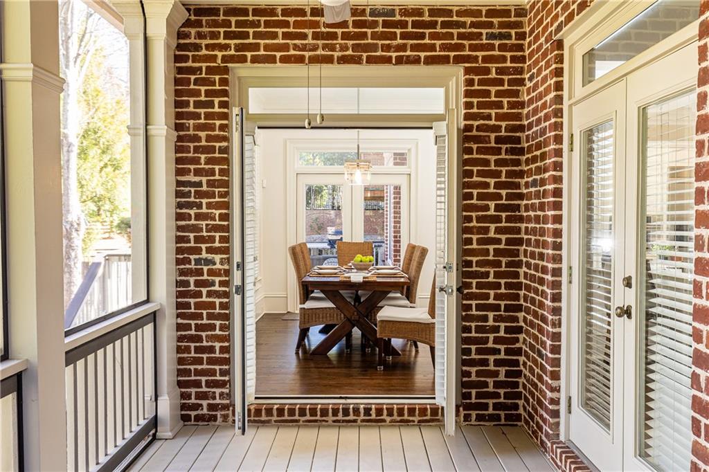 765 Glengate Place