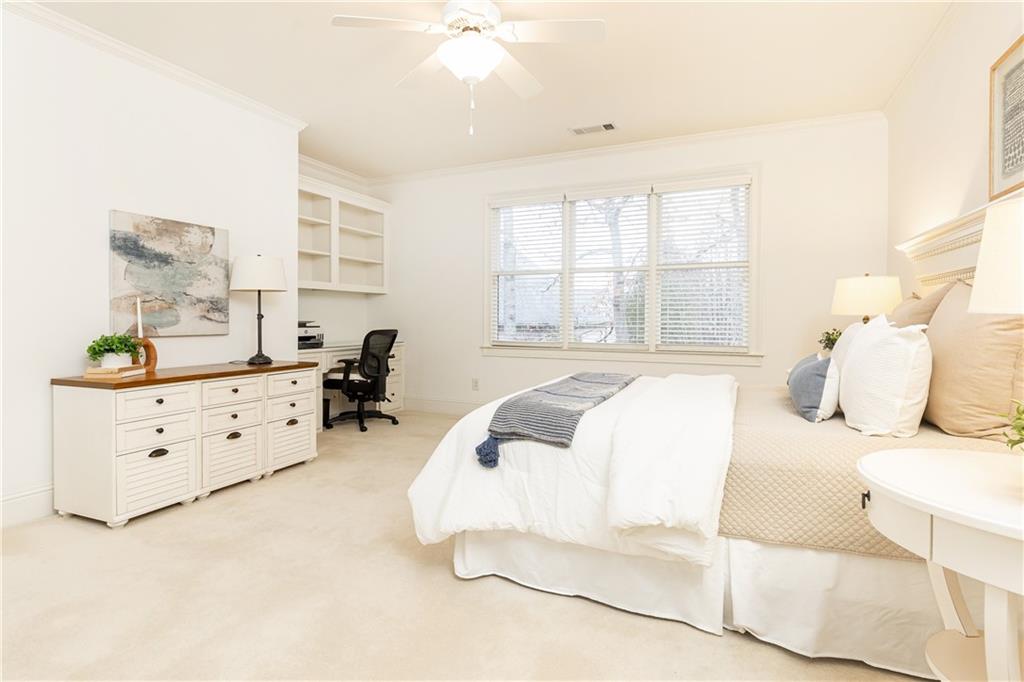 765 Glengate Place
