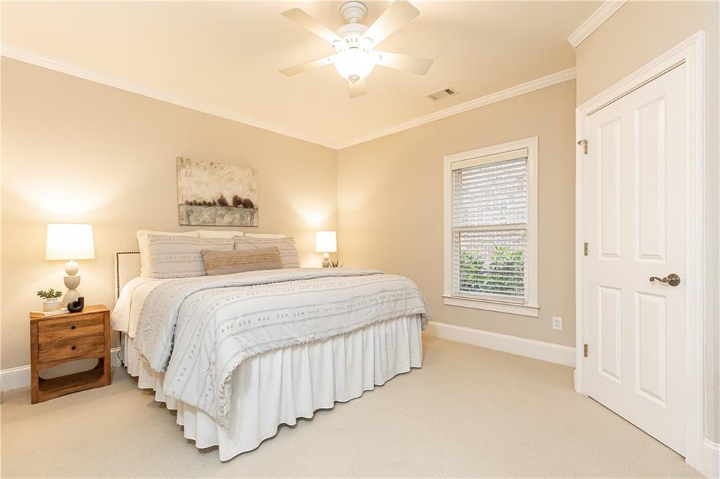 765 Glengate Place