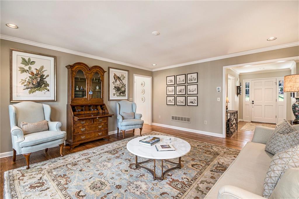 855 Colston Road SW