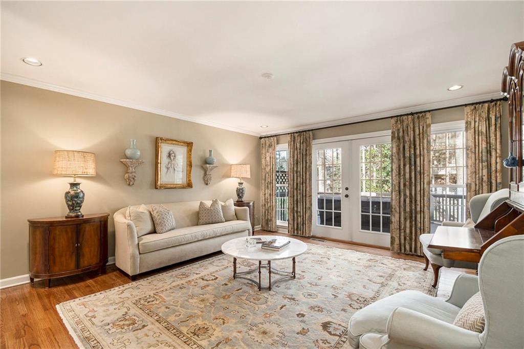 855 Colston Road SW