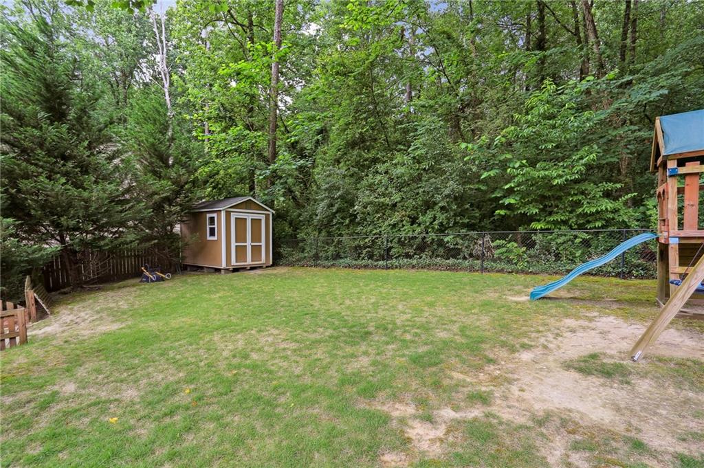 2977 Skyland Drive NE