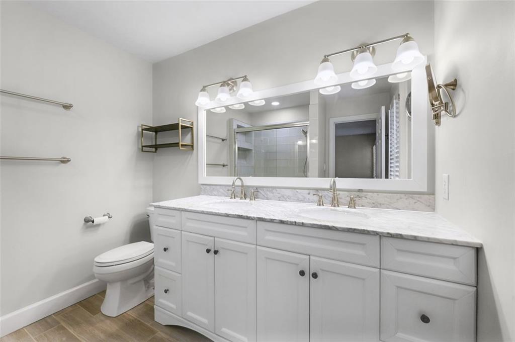 1160 WINDSOR Parkway Unit 13