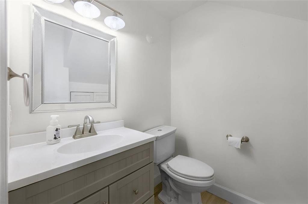 1160 WINDSOR Parkway Unit 13