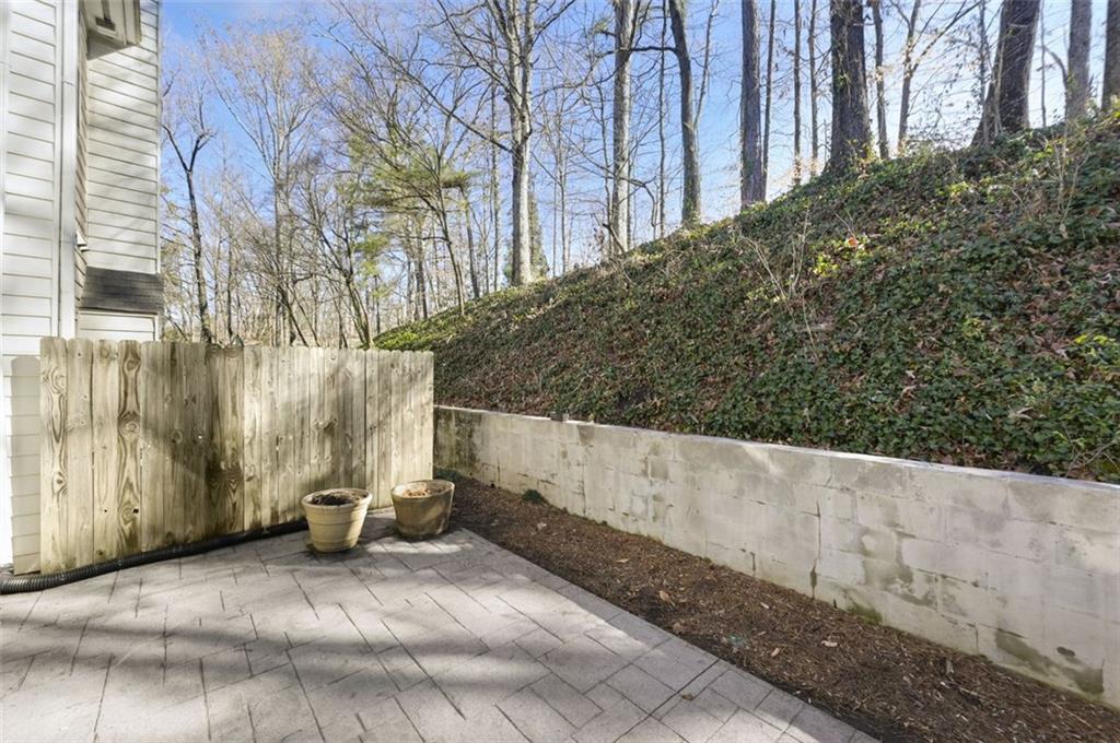 1160 WINDSOR Parkway Unit 13