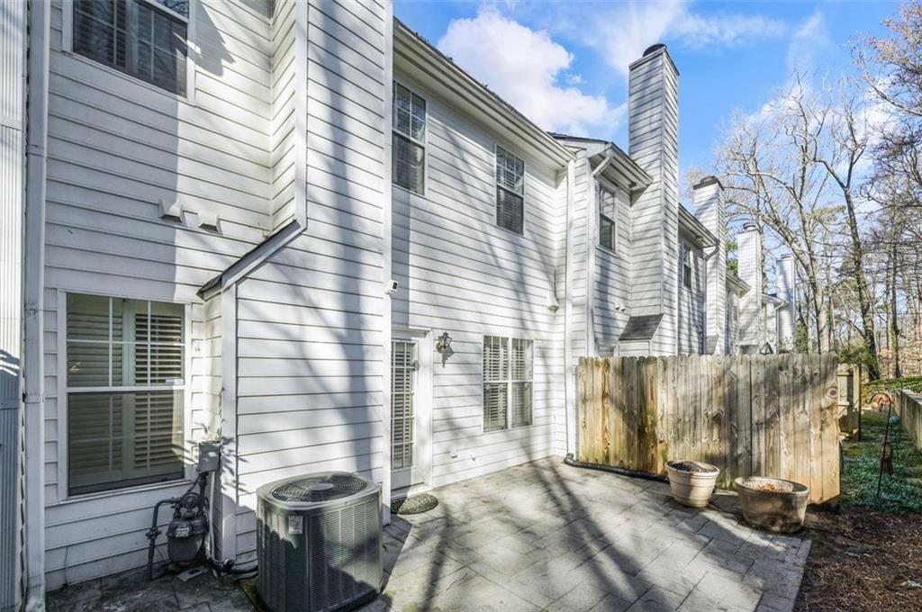 1160 WINDSOR Parkway Unit 13