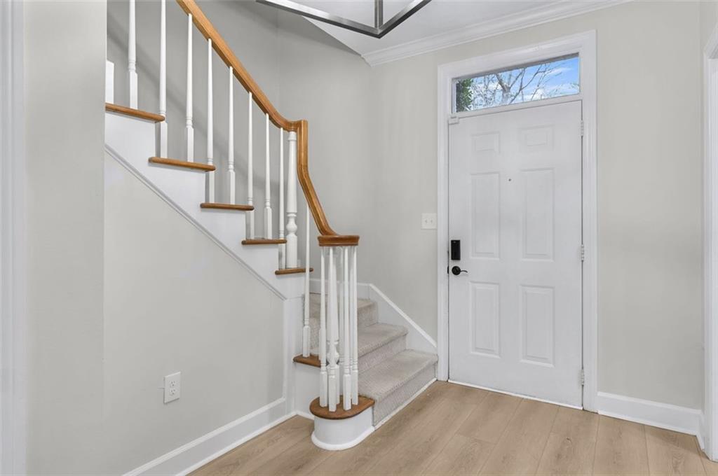 1160 WINDSOR Parkway Unit 13