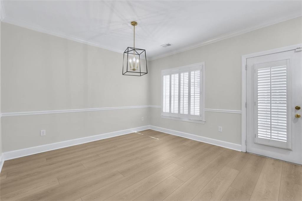 1160 WINDSOR Parkway Unit 13