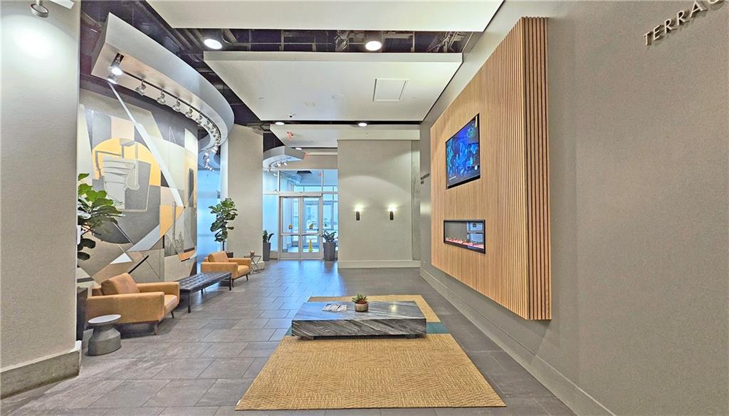 361 17th Street NW Unit 1822