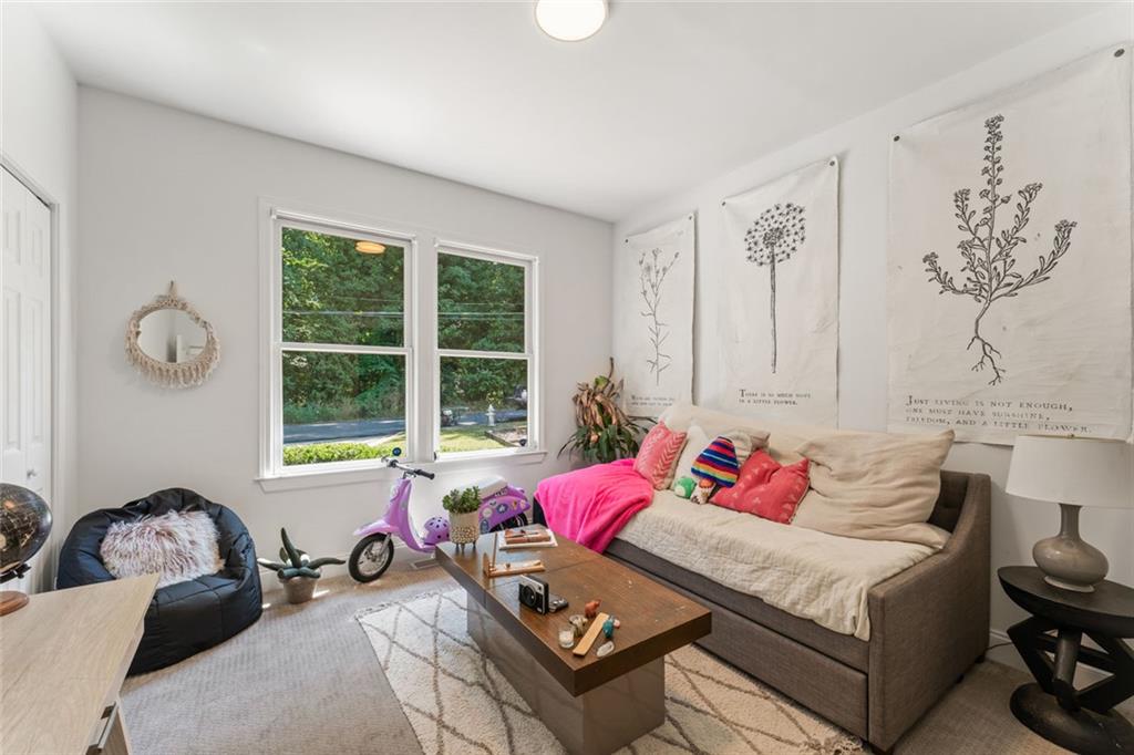 2222 Spink Street Northwest Street NW