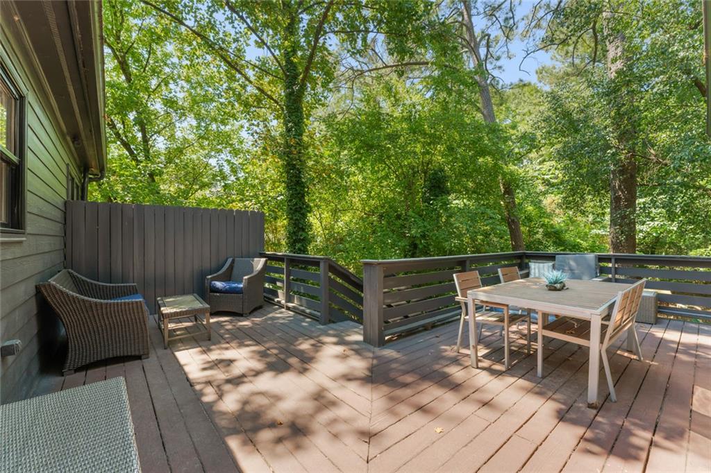 2222 Spink Street Northwest Street NW