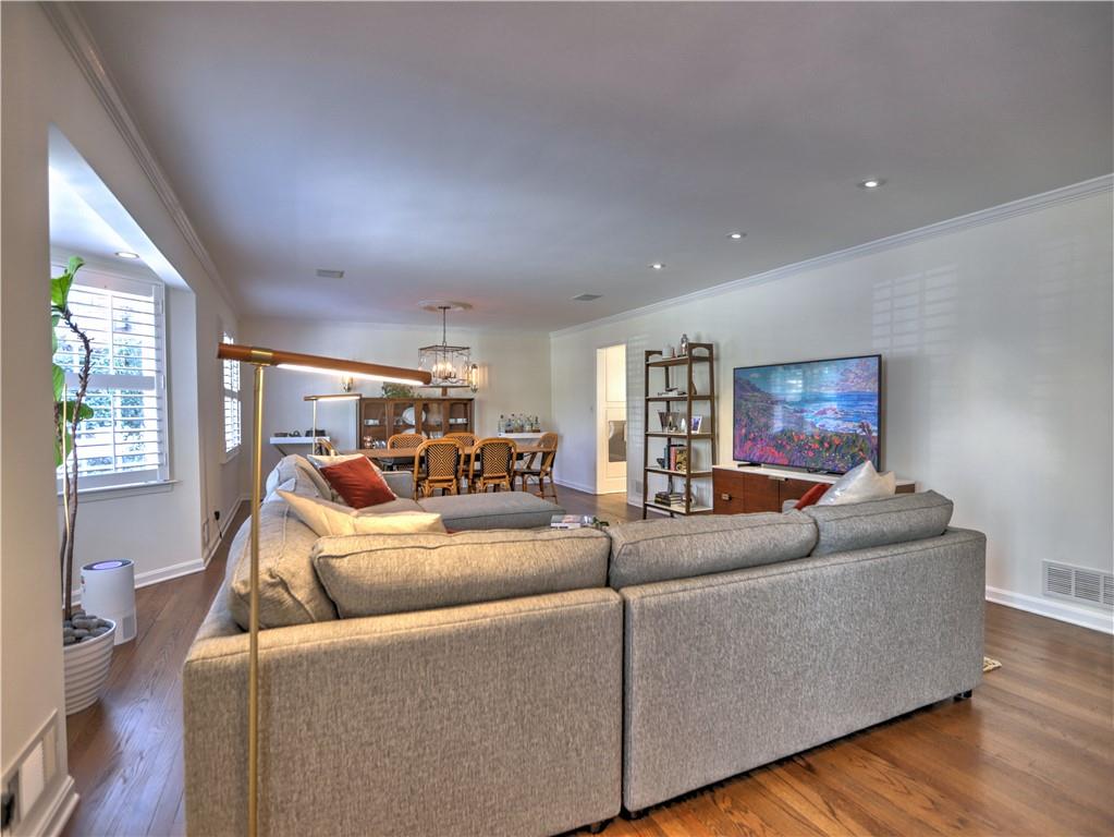 5660 Colton Drive