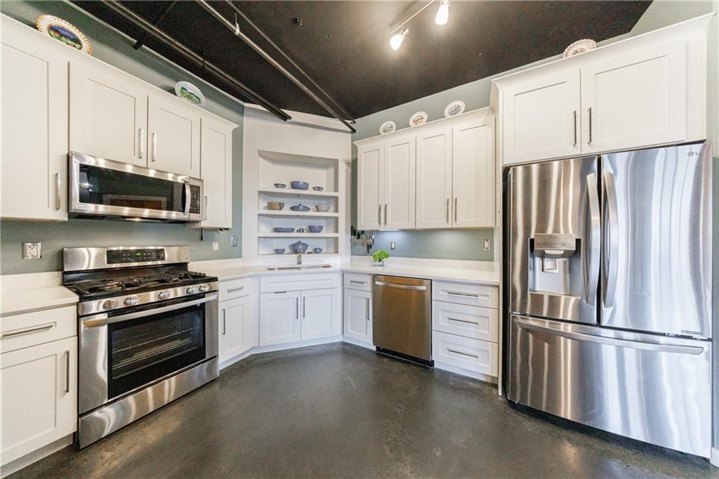 395 Central Park Place NE Unit 420