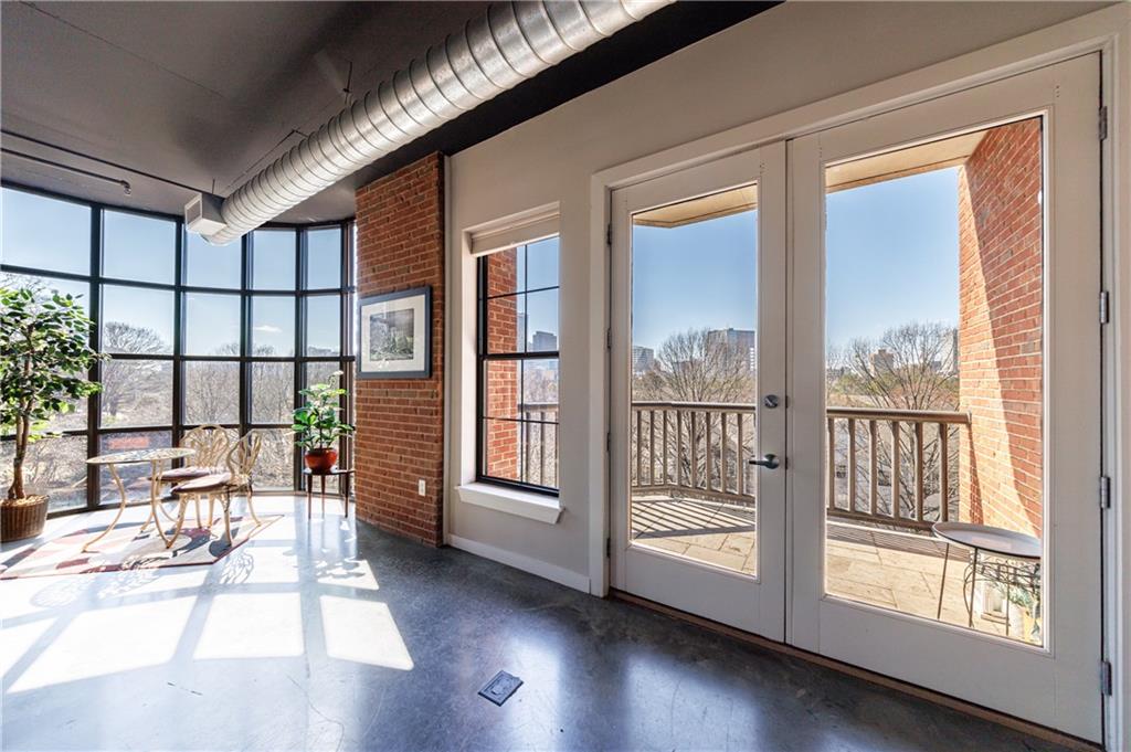 395 Central Park Place NE Unit 420