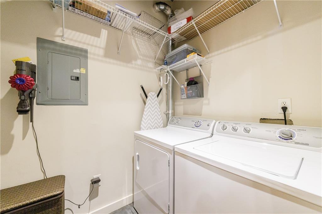 395 Central Park Place NE Unit 420