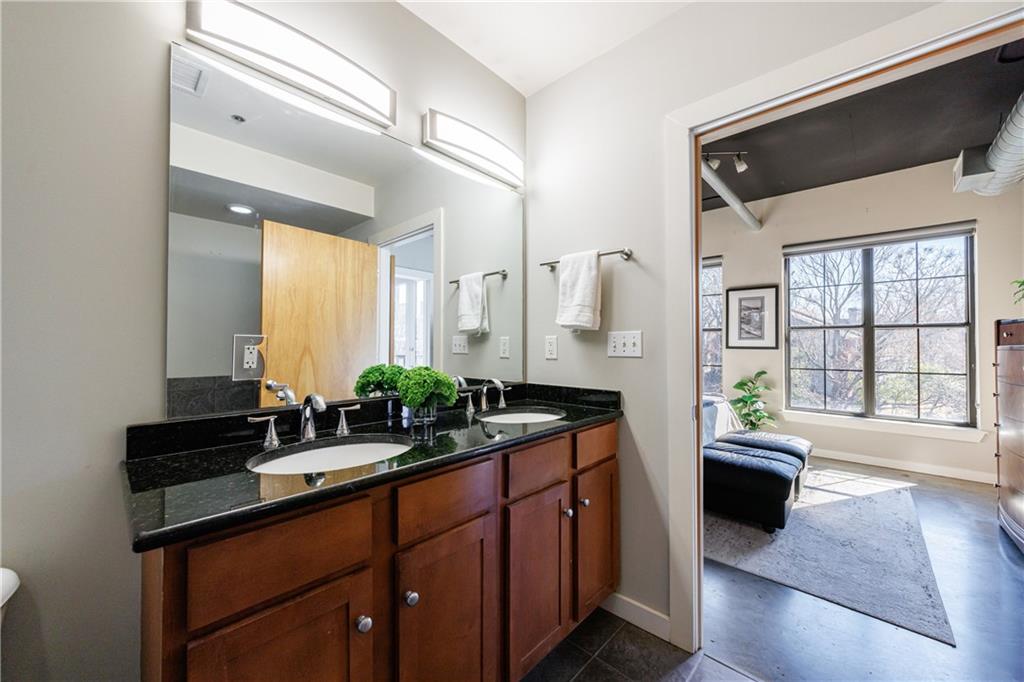395 Central Park Place NE Unit 420