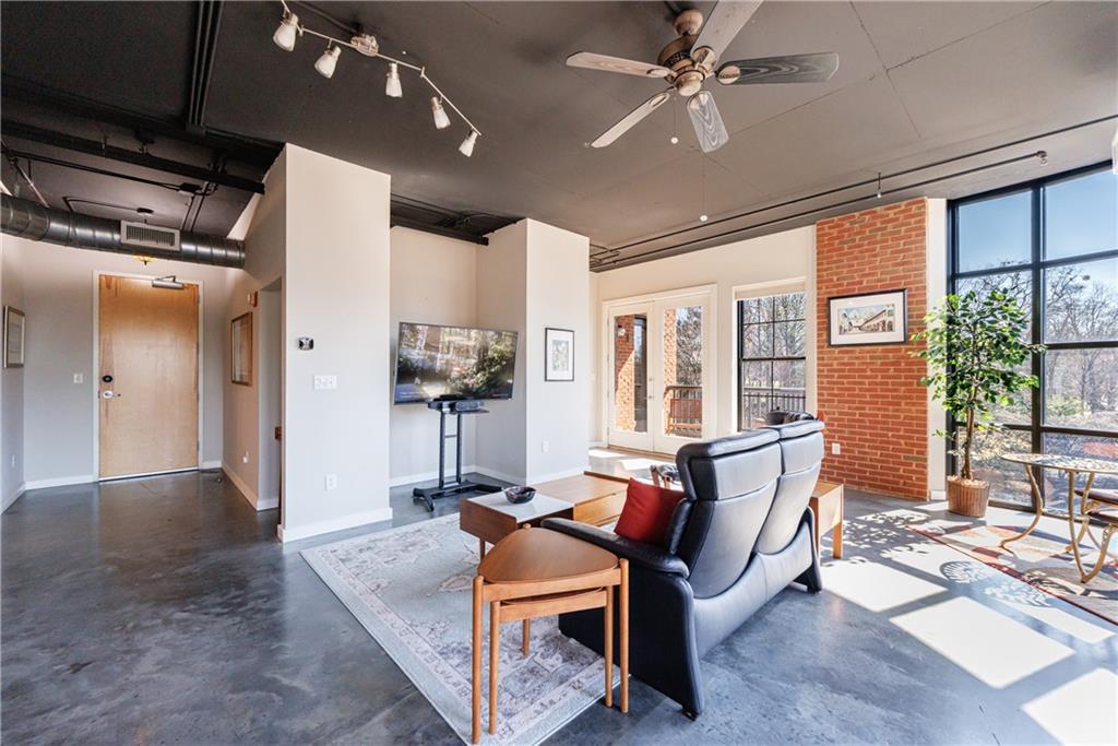 395 Central Park Place NE Unit 420