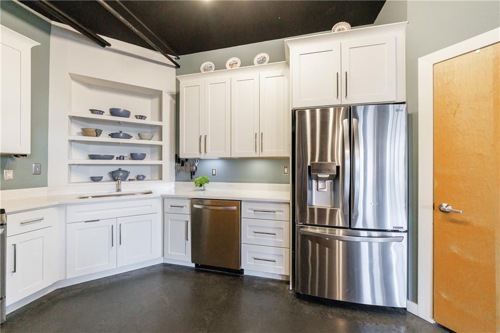 395 Central Park Place NE Unit 420
