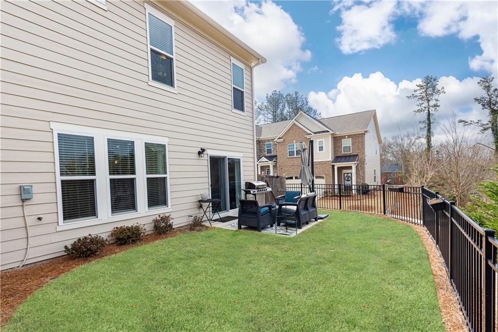 222 Ellis Lane