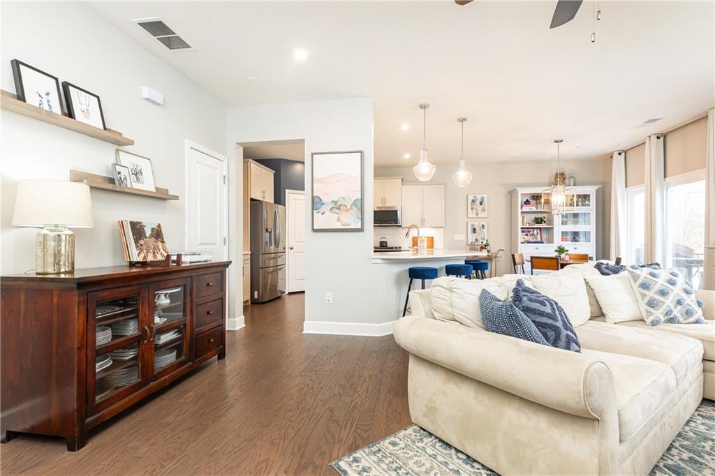 222 Ellis Lane