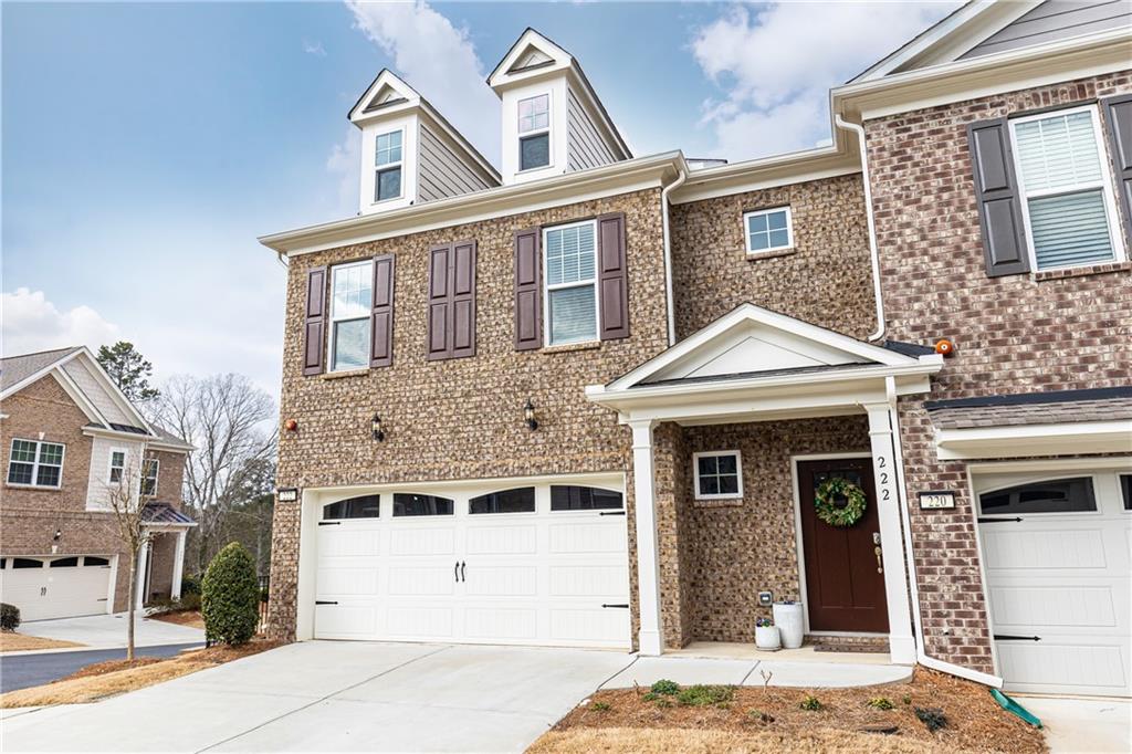 222 Ellis Lane