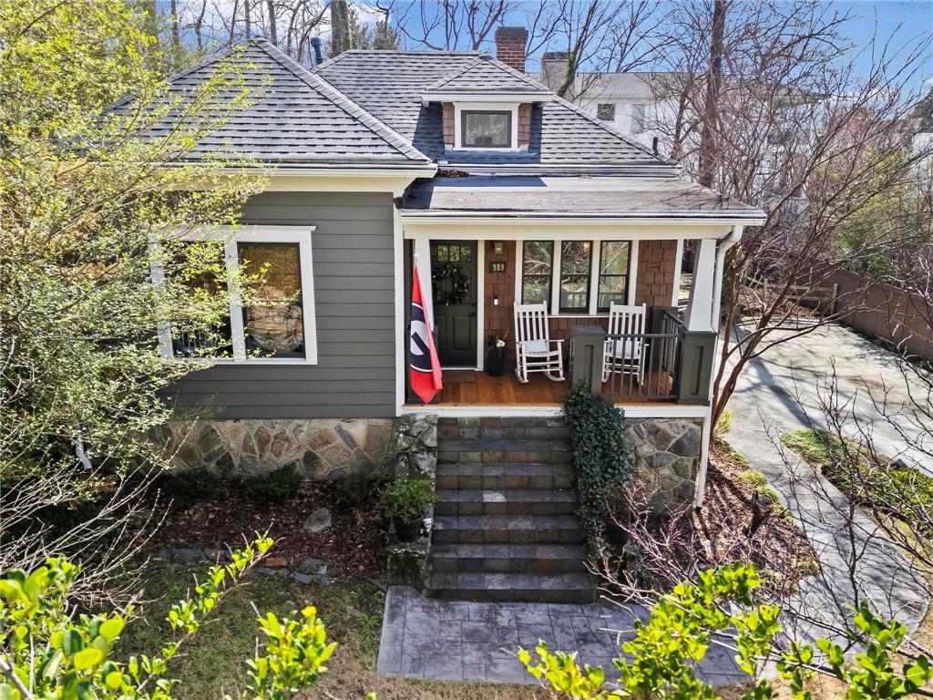989 Amsterdam Avenue NE