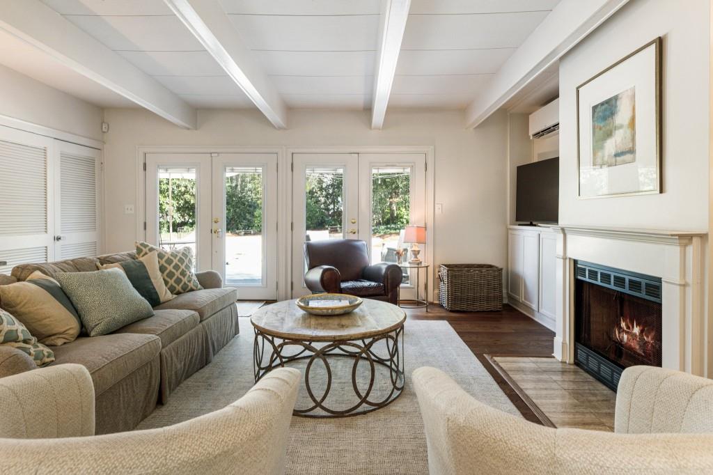 2083 Golfview Drive